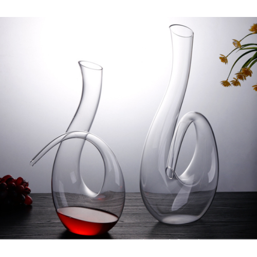 Red Wine Glass Carafe Lead-Free Crystal Swan Wine Decanter Glass Carafe Supplier
